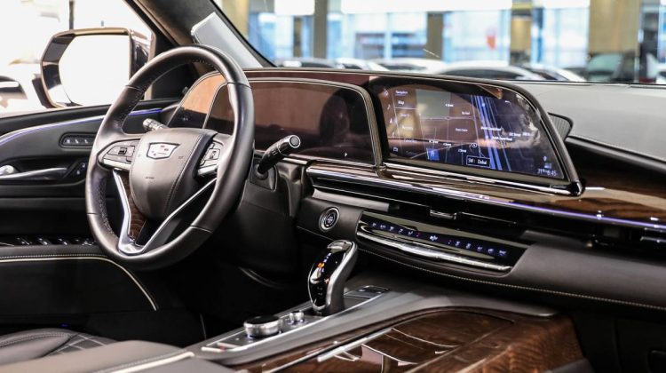 Cadillac Escalade 600 | 2022 – GCC – Under Warranty and Service Contract – Perfect Condition | 6.2L V8
