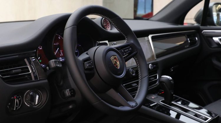 Porsche Macan T | 2023 – GCC – Brand New – Under Warranty | 2.0L i4