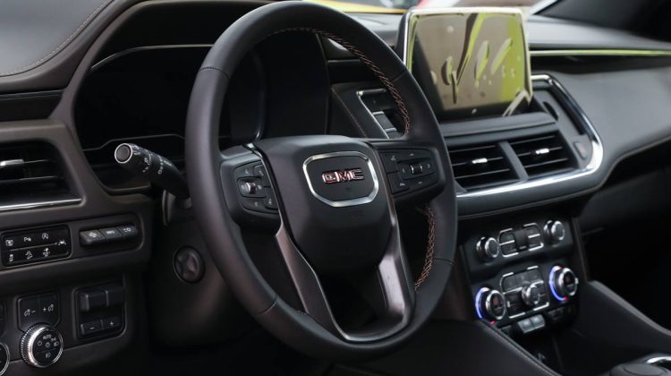 GMC Yukon AT4 | 2023 – GCC – Under Warranty – Brand New | 5.3L V8