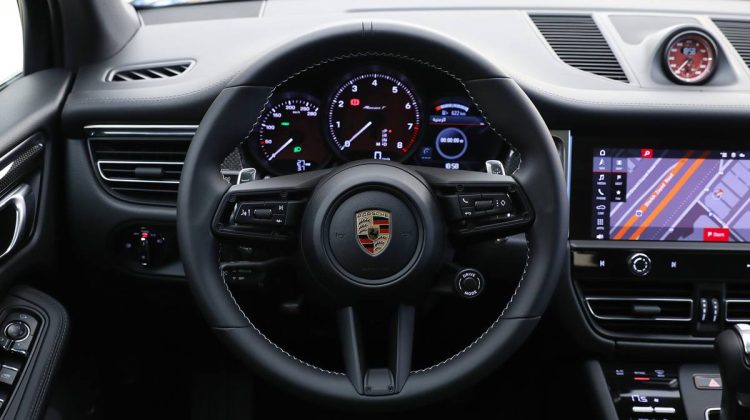 Porsche Macan T | 2023 – GCC – Brand New – Under Warranty | 2.0L i4