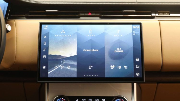 Range Rover Vogue Autobiography P 530 LWB 2023 | GCC – Under Warranty And Service Contract