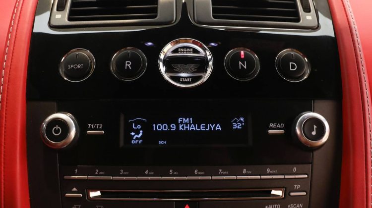 Aston Martin Vantage | 2015 – GCC – Very Low Mileage – Perfect Condition | 4.7L V8