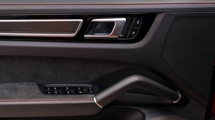 Porsche Cayenne GTS | 2022 – GCC – Under Warranty – Brand New | 4.0L V8
