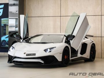 Lamborghini Aventador SV | 2017 – GCC – Low Mileage – Service History Available | 6.5L V12
