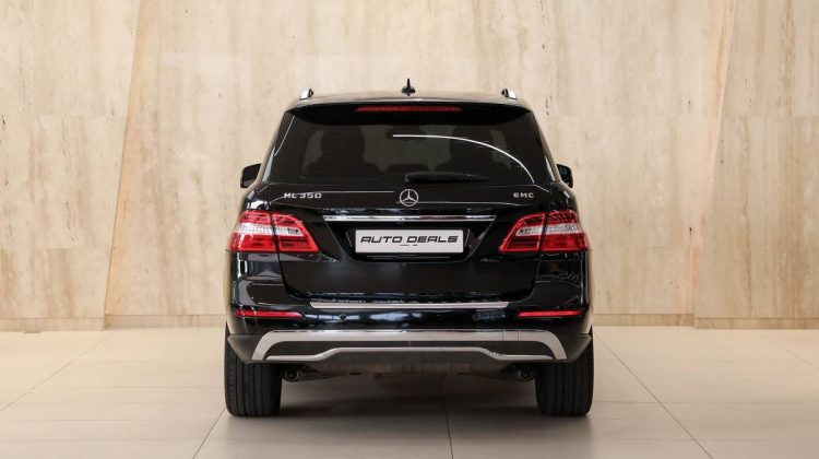 Mercedes Benz ML 350 4 Matic Blue Efficiency | 2013 – GCC – Perfect Condition – Service History Available | 3.5L V6