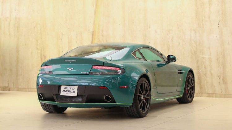 Aston Martin Vantage | 2015 – GCC – Very Low Mileage – Perfect Condition | 4.7L V8