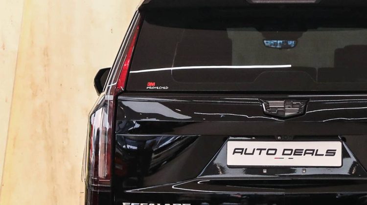 Cadillac Escalade 600 | 2022 – GCC – Under Warranty and Service Contract – Perfect Condition | 6.2L V8