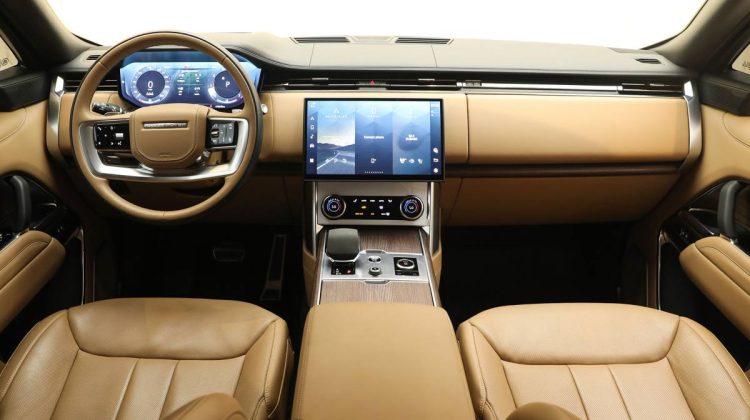Range Rover Vogue Autobiography P 530 LWB 2023 | GCC – Under Warranty And Service Contract