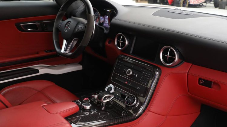 Mercedes Benz SLS AMG | 2012 – GCC – Low Mileage -Perfect Condition | 6.2L V8