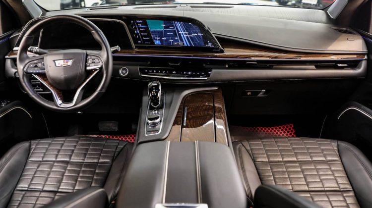 Cadillac Escalade 600 | 2022 – GCC – Under Warranty and Service Contract – Perfect Condition | 6.2L V8
