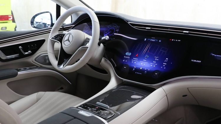 Mercedes Benz EQS 450+ | 2023 – GCC – Under Warranty – Battery Warranty – Service Contract