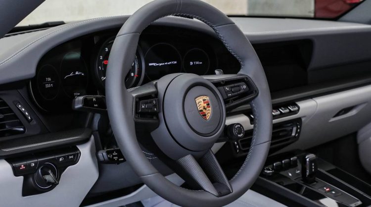 Porsche 911 Targa 4 GTS | 2023 – Under Warranty – Brand New – Aventurine Green Metallic | 3.0L F6