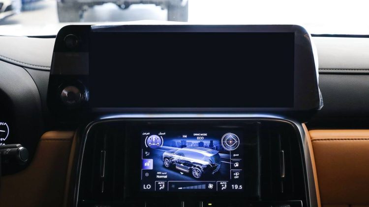 Lexus LX 600 | 2022 – GCC – Under Warranty – Low Mileage – Full Options | 3.5L V6