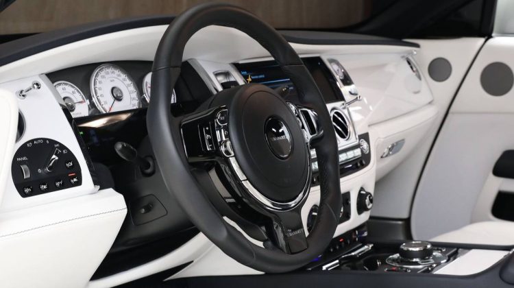 Rolls Royce Wraith Mansory Starlight | 2019 – Low Mileage – Full Options | 6.6L V12