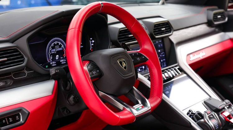 Lamborghini Urus | 2019 – GCC – Under Warranty – Service History – Perfect Condition | 4.0L V8