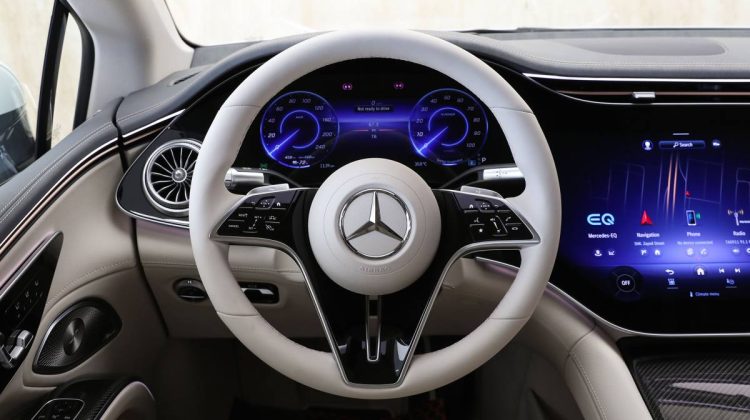 Mercedes Benz EQS 450+ | 2023 – GCC – Under Warranty – Battery Warranty – Service Contract