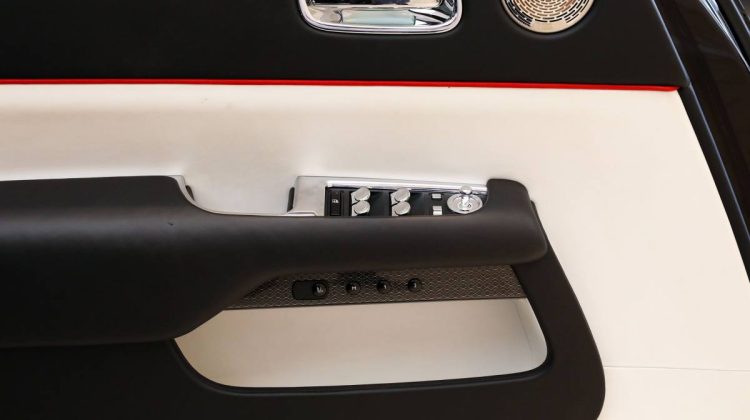 Rolls Royce Wraith Black Badge | 2018 – GCC – Perfect Condition | 6.6L V12