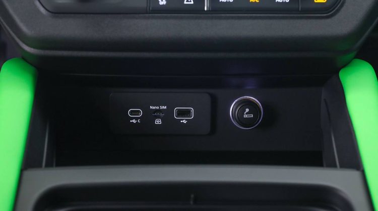 Land Rover Defender 110 P525 V8 Lumma Edition CLRLD | 2023 – GCC – Brand New | 5.0L V8