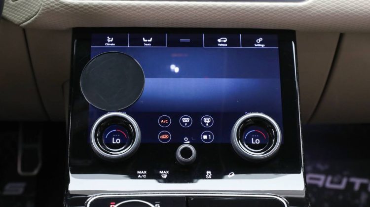Range Rover Velar P250 S R Dynamic | 2020 – Service History – Perfect Condition | 2.0L i4