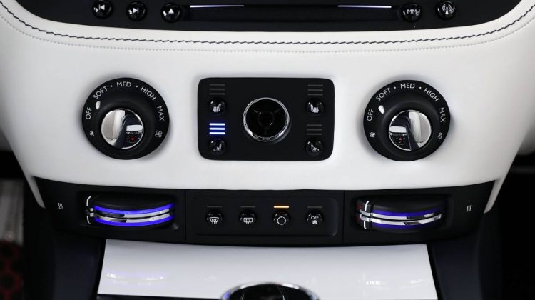 Rolls Royce Wraith Mansory Starlight | 2019 – Low Mileage – Full Options | 6.6L V12