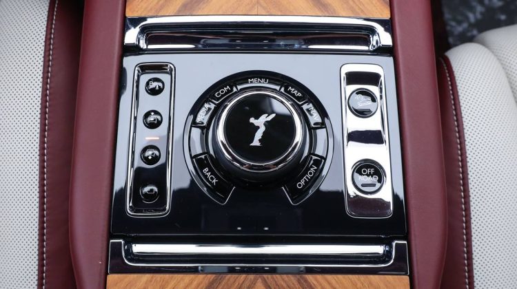 Rolls Royce Cullinan Starlight | 2019 – Full Options – Luxurious SUV | 6.7L V12