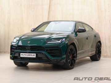 Lamborghini Urus | 2022 – Brand New – Verde Hydra Metallic | 4.0L V8
