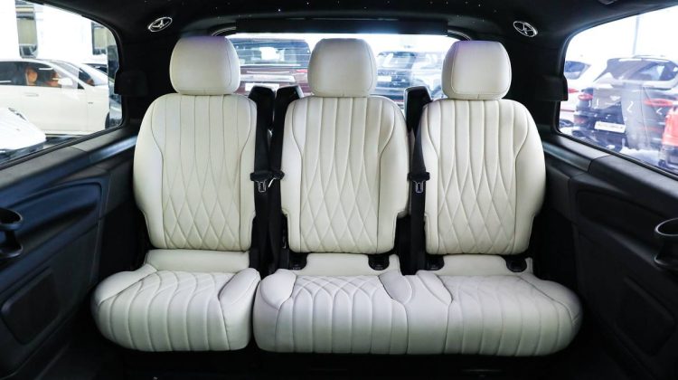 Mercedes Benz Viano V250 Maybach | 2022 – GCC – Luxurious Van – Full Options