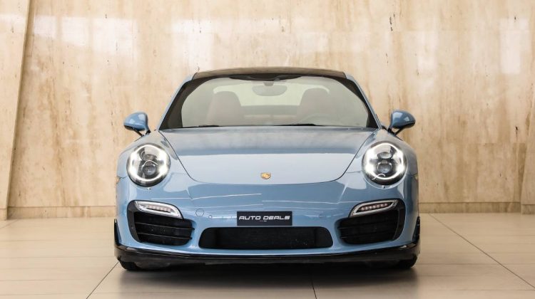 Porsche 911 Turbo S | 2016 – GCC | 3.8 F6