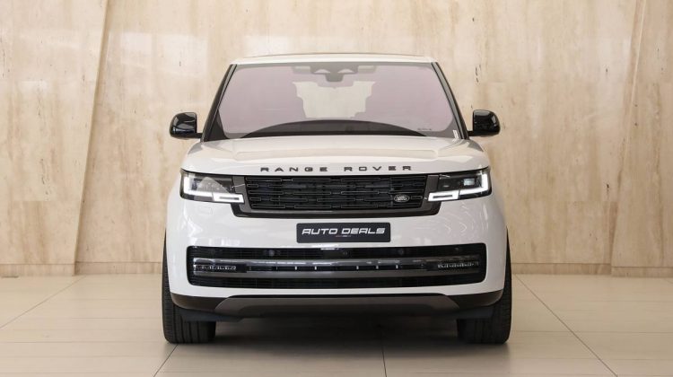 Range Rover Autobiography P 530 | 2023 – GCC – Under Warranty – Khan Rims | 4.4L V8