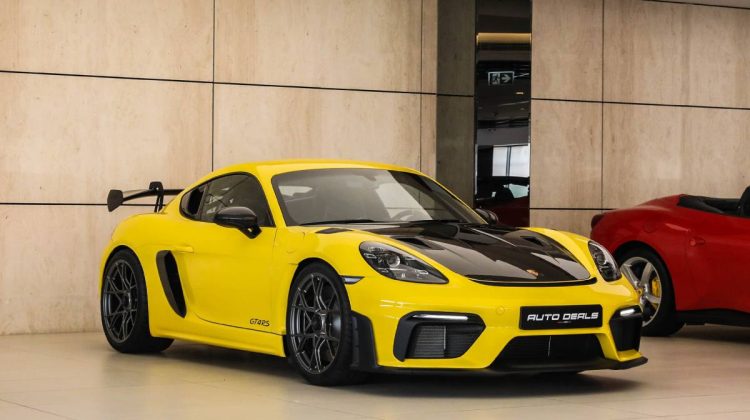 Porsche 718 Cayman GT4 RS Weissach RS | 2023 – GCC – Warranty Available | 4.0L F6