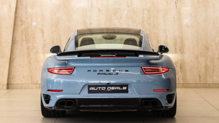 Porsche 911 Turbo S | 2016 – GCC | 3.8 F6