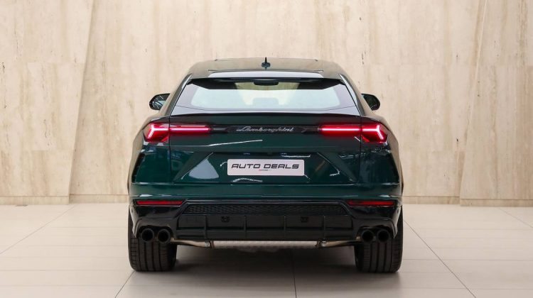 Lamborghini Urus | 2022 – Brand New – Verde Hydra Metallic | 4.0L V8
