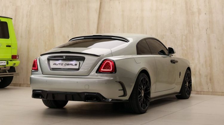 Rolls Royce Wraith Mansory Starlight | 2019 – Low Mileage – Full Options | 6.6L V12