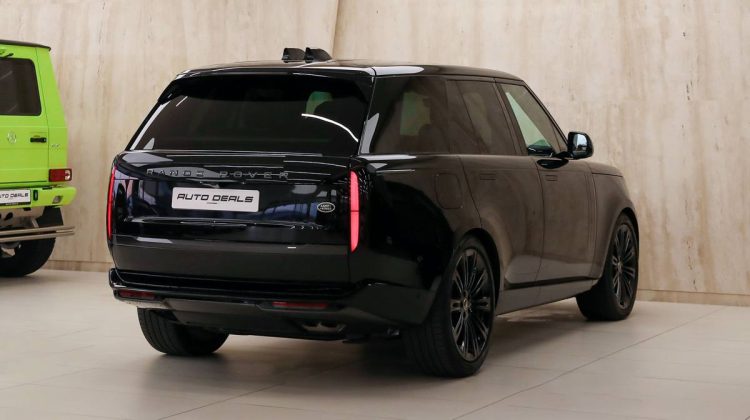 Range Rover Vogue HSE P530 | 2023 – Full Options | 4.4L V8