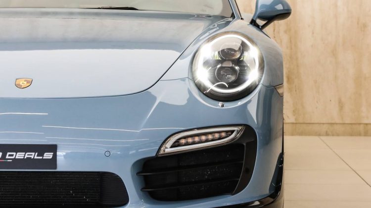 Porsche 911 Turbo S | 2016 – GCC | 3.8 F6