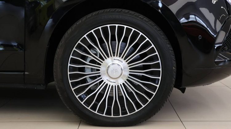 Mercedes Benz Viano V250 Maybach | 2022 – GCC – Brand New | 2.0L i4