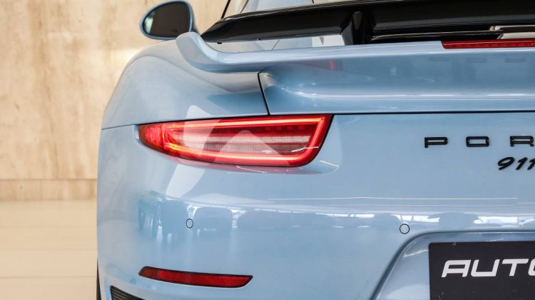 Porsche 911 Turbo S | 2016 – GCC | 3.8 F6