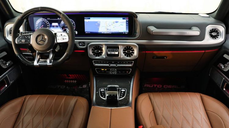 Mercedes Benz G 63 AMG | 2022 – GCC – Under Warranty – Travertine Beige Metallic | 4.0L V8