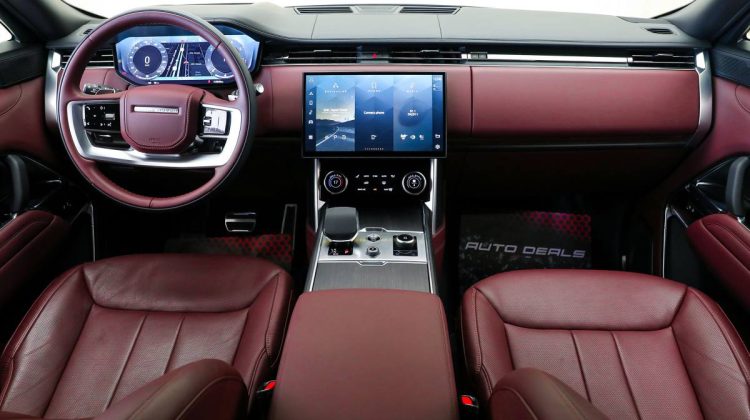 Range Rover Autobiography P 530 | 2023 – GCC – Under Warranty – Khan Rims | 4.4L V8