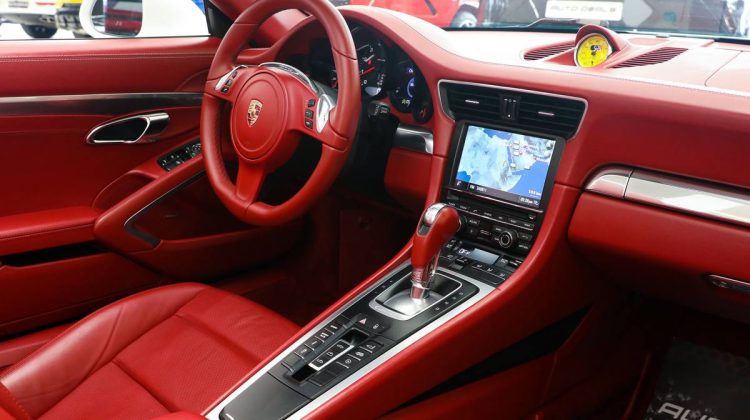 Porsche Carrera S Cabriolet | 2014 – GCC – Under Warranty – Perfect Condition | 3.8L F6