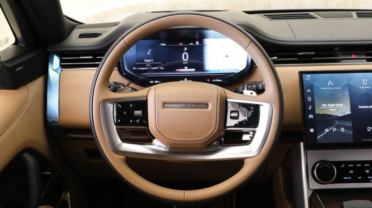 Range Rover Vogue HSE P 530 2023 | Belgravia Green – GCC – Under Warranty – Service Contract