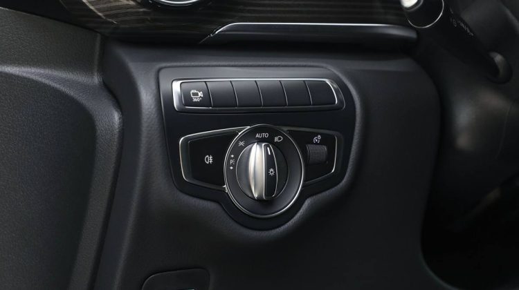Mercedes Benz Viano V250 | 2024 – GCC – Under Warranty – Brand New | 2.0L i4