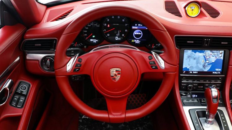 Porsche Carrera S Cabriolet | 2014 – GCC – Under Warranty – Perfect Condition | 3.8L F6