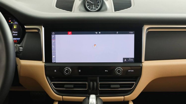 Porsche Macan | 2023 – Brand New – Advanced Safety Systems – State-of-the-Art SUV | 2.0L i4