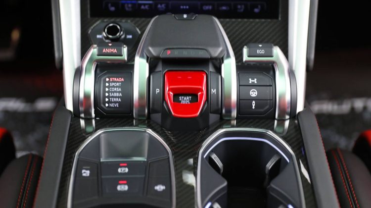 Lamborghini Urus | 2022 – GCC – Under Warranty and Service Contract – Perfect Condition | 4.0L V8
