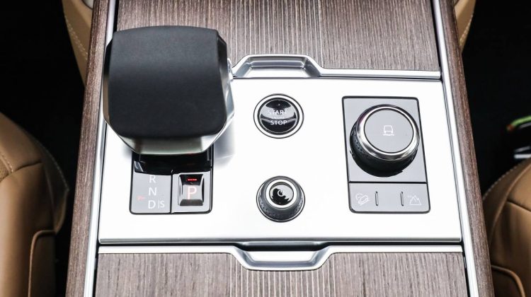 Range Rover Vogue Autobiography P400 | 2023 – GCC – Warranty & Service Contract Available – Brand New | 3.0L I6