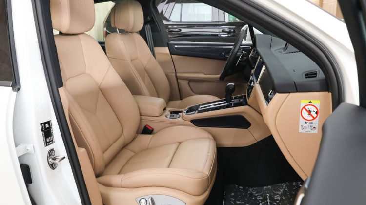 Porsche Macan | 2023 – Brand New – Advanced Safety Systems – State-of-the-Art SUV | 2.0L i4