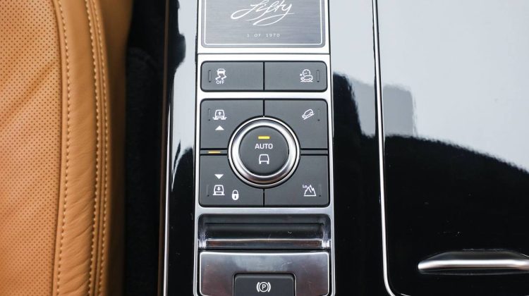 Range Rover Vogue Autobiography Fifty P525 1 of 1970 | 2021 – GCC – Under Warranty – Service Contract