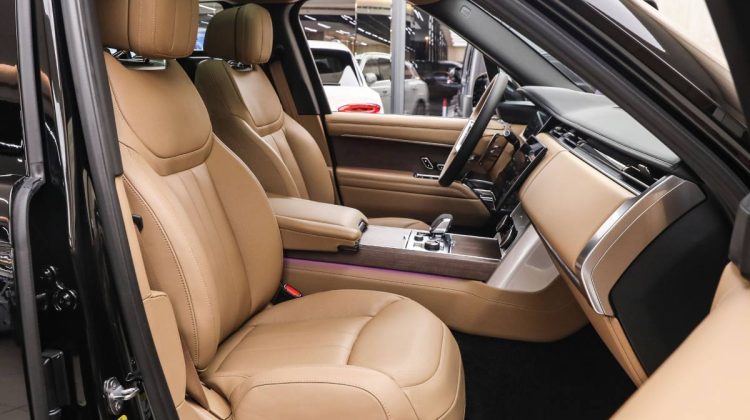 Range Rover Vogue Autobiography P400 | 2023 – GCC – Warranty & Service Contract Available – Brand New | 3.0L I6