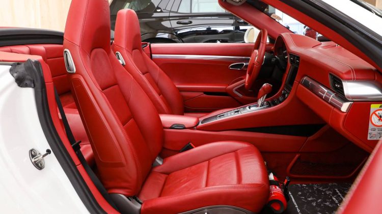 Porsche Carrera S Cabriolet | 2014 – GCC – Under Warranty – Perfect Condition | 3.8L F6